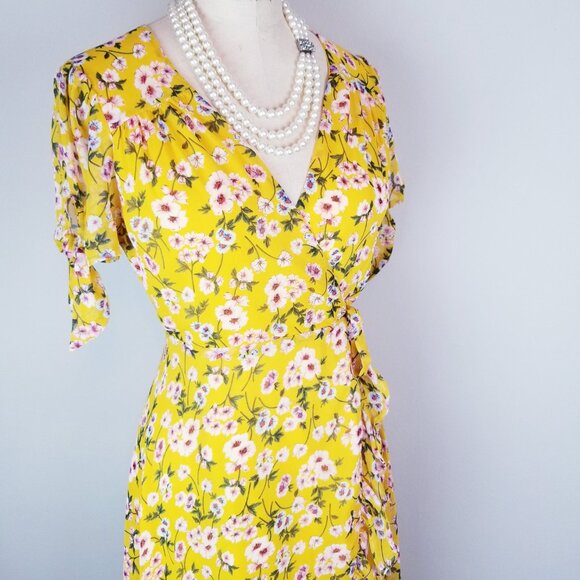 Pretty Summer Yellow High Low True Wrap Dress by Miami + Francesca's NEW w/Tags - Picture 10 of 13